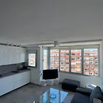 Centrico Estudio Con Vistas Daire Torremolinos