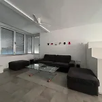 Centrico Estudio Con Vistas Daire *